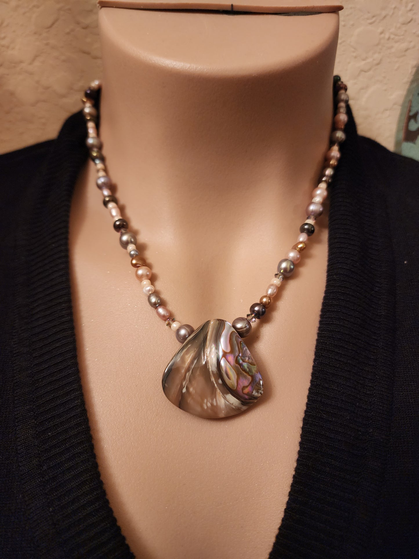 “Ocean’s Echo” Pearl & Abalone